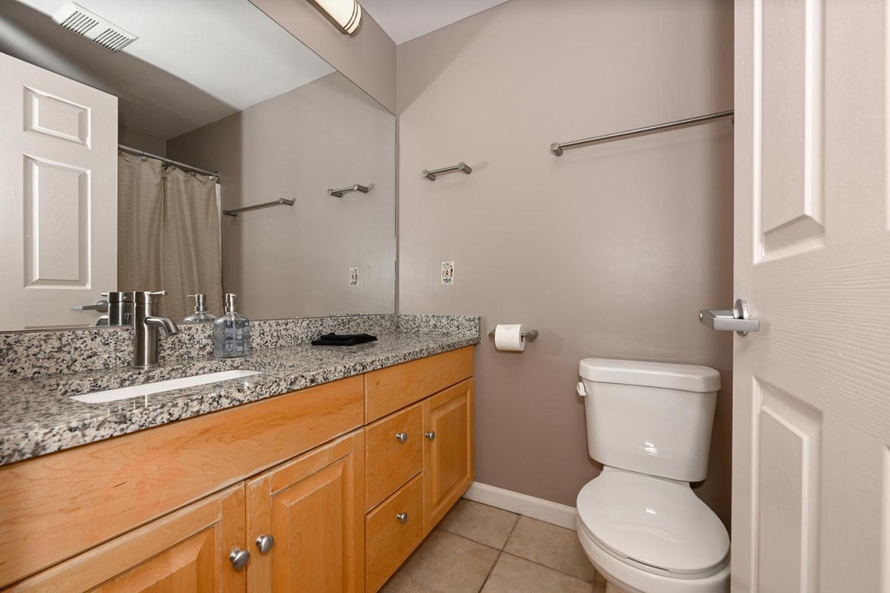 2 Bath Prkg+Gym+Sauna Perk Plaza +30 Day كليفلاند المظهر الخارجي الصورة
